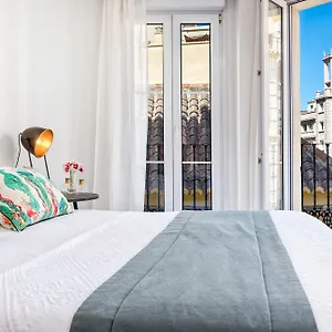 https://apartamento-calle-martinez-larios.1costadelsol.com